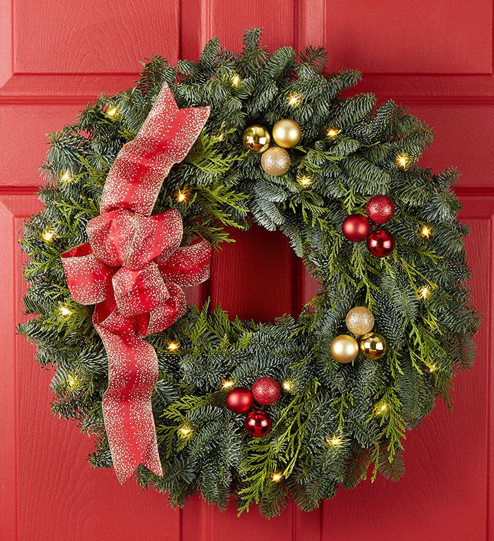 Festive Holiday Wreath 