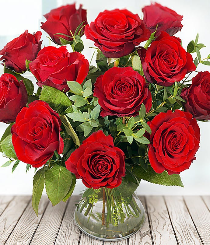 12 Red roses